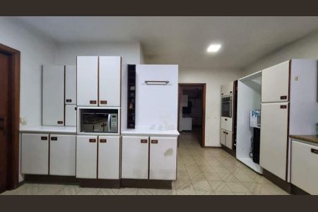 Casa de condomínio à venda com 960m², 6 quartos e 6 vagas