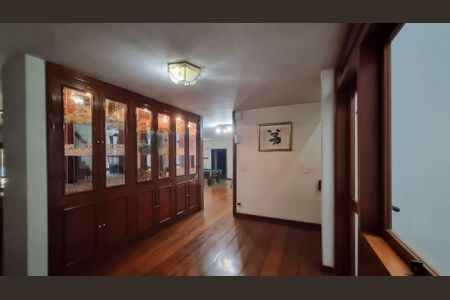 Casa de condomínio à venda com 960m², 6 quartos e 6 vagas