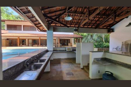 Casa de condomínio à venda com 960m², 6 quartos e 6 vagas