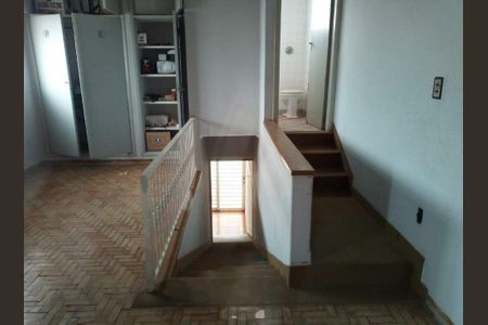 Casa à venda com 380m², 5 quartos e 2 vagas