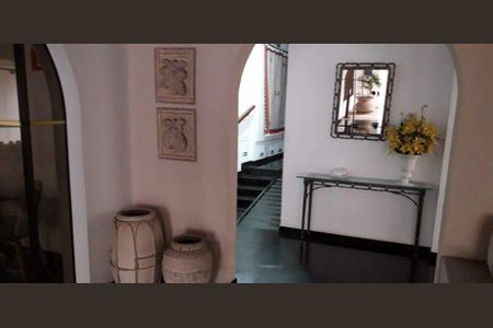 Apartamento à venda com 60m², 1 quarto e 1 vaga