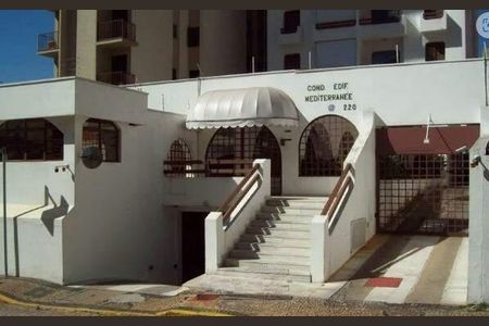 Apartamento à venda com 60m², 1 quarto e 1 vaga