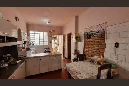 Casa à venda com 226m², 3 quartos e 2 vagas
