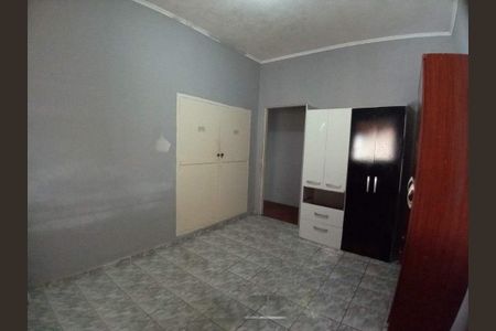 Casa à venda com 226m², 3 quartos e 2 vagas