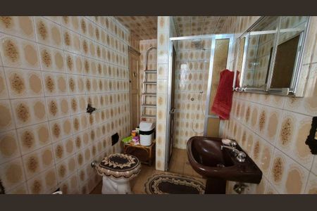 Casa à venda com 226m², 3 quartos e 2 vagas