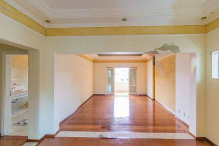 Casa de condomínio à venda com 600m², 5 quartos e 6 vagas