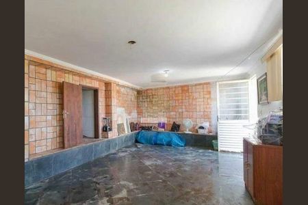 Casa à venda com 286m², 4 quartos e 5 vagas