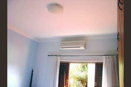 Casa de condomínio à venda com 430m², 3 quartos e 5 vagas