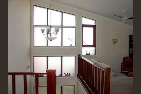 Casa de condomínio à venda com 430m², 3 quartos e 5 vagas