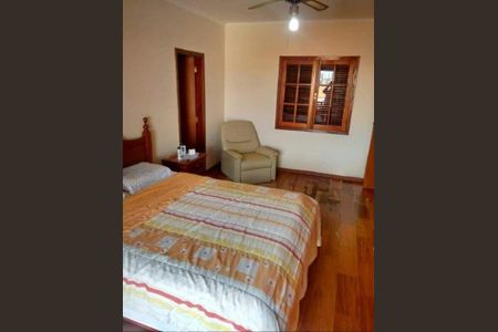 Casa à venda com 363m², 4 quartos e 6 vagas