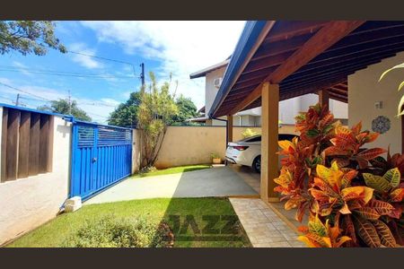 Casa à venda com 189m², 3 quartos e 4 vagas