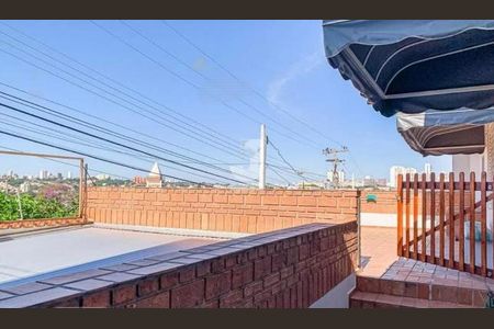 Casa à venda com 140m², 3 quartos e 3 vagas