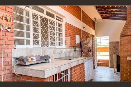 Casa à venda com 140m², 3 quartos e 3 vagas