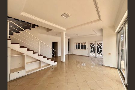Sala de casa de condomínio à venda com 3 quartos, 356m² em Conjunto Habitacional Vila Santana (sousas), Campinas