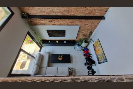 Casa de condomínio à venda com 330m², 4 quartos e 4 vagas
