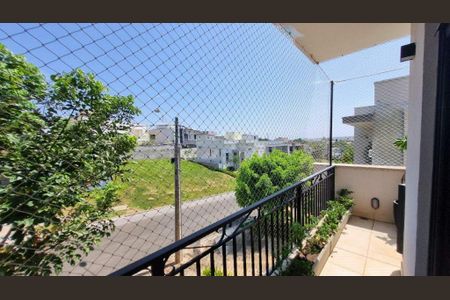 Casa de condomínio à venda com 330m², 4 quartos e 4 vagas