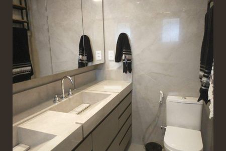 Apartamento à venda com 155m², 4 quartos e 3 vagas