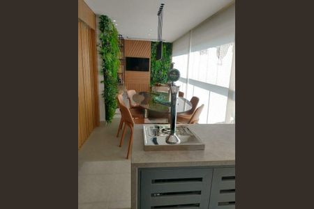 Apartamento à venda com 155m², 4 quartos e 3 vagas