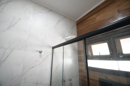 Casa de condomínio à venda com 650m², 5 quartos e 4 vagasBanheiro Social 2