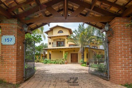 Casa de condomínio à venda com 700m², 5 quartos e 4 vagas