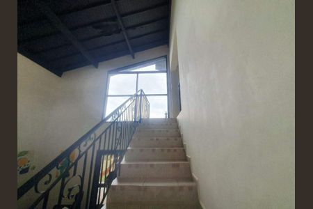 Casa de condomínio à venda com 360m², 3 quartos e 4 vagas
