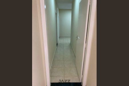 Casa à venda com 233m², 4 quartos e sem vaga