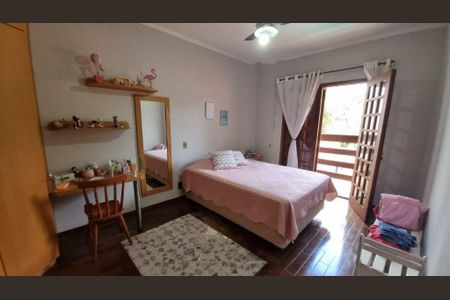 Casa à venda com 300m², 5 quartos e 4 vagas