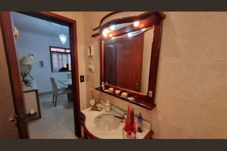 Casa à venda com 300m², 5 quartos e 4 vagas