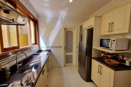 Casa de condomínio à venda com 496m², 4 quartos e 4 vagas