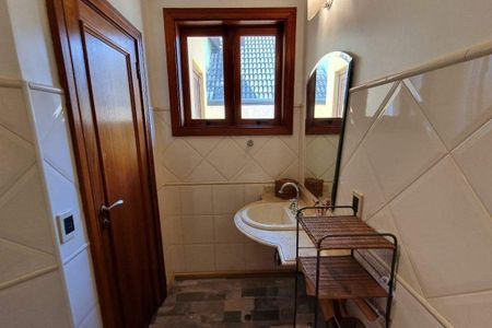 Casa de condomínio à venda com 496m², 4 quartos e 4 vagas