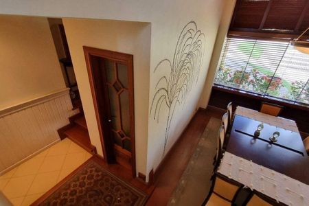 Casa de condomínio à venda com 496m², 4 quartos e 4 vagas