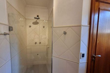 Casa de condomínio à venda com 496m², 4 quartos e 4 vagas