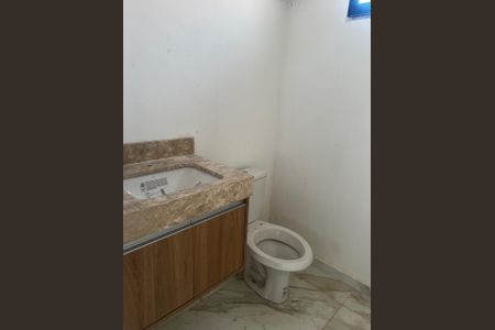 Casa de condomínio à venda com 64m², 2 quartos e 1 vaga