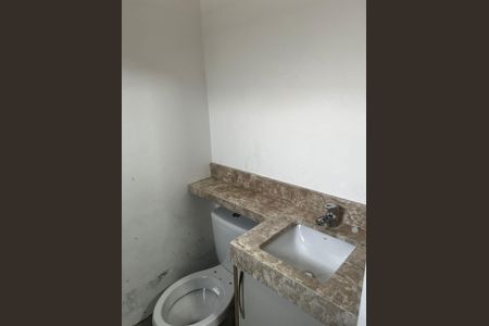 Casa de condomínio à venda com 64m², 2 quartos e 1 vaga
