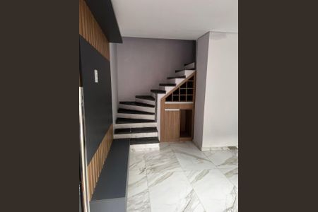 Casa de condomínio à venda com 64m², 2 quartos e 1 vaga