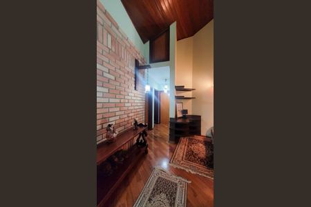 Casa de condomínio à venda com 528m², 5 quartos e 6 vagasCorredor