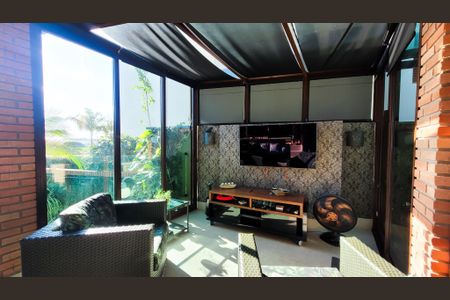 Casa de condomínio à venda com 528m², 5 quartos e 6 vagasÁrea Gourmet