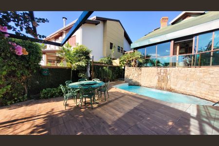 Casa de condomínio à venda com 528m², 5 quartos e 6 vagasÁrea comum - Piscina