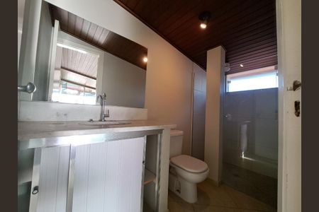 Casa à venda com 250m², 3 quartos e 3 vagas