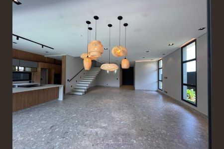 Casa de condomínio à venda com 360m², 4 quartos e 4 vagas