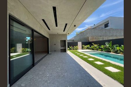 Casa de condomínio à venda com 360m², 4 quartos e 4 vagas
