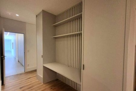 Apartamento à venda com 313m², 3 quartos e 4 vagas