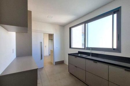 Apartamento à venda com 313m², 3 quartos e 4 vagas