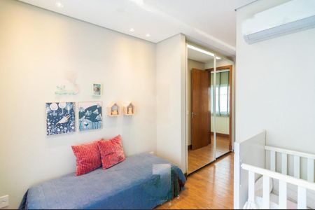 Casa de condomínio à venda com 537m², 4 quartos e 4 vagas