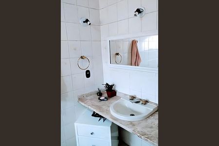Casa à venda com 4 quartos, 270m² em Jardim Chapadão, Campinas