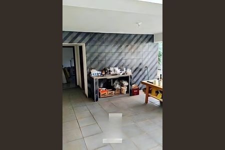 Casa à venda com 4 quartos, 270m² em Jardim Chapadão, Campinas