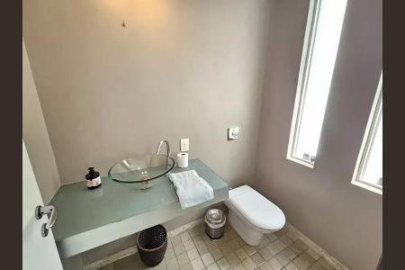 Casa à venda com 564m², 4 quartos e 3 vagas