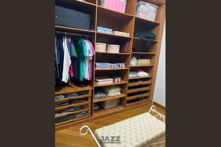 Casa de condomínio à venda com 415m², 3 quartos e 6 vagas