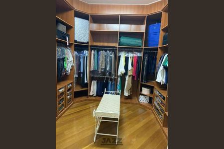 Casa de condomínio à venda com 415m², 3 quartos e 6 vagas