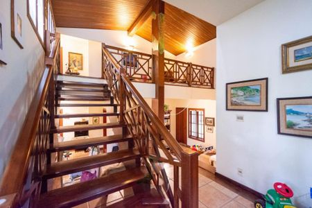 Casa de condomínio à venda com 1000m², 4 quartos e 8 vagas